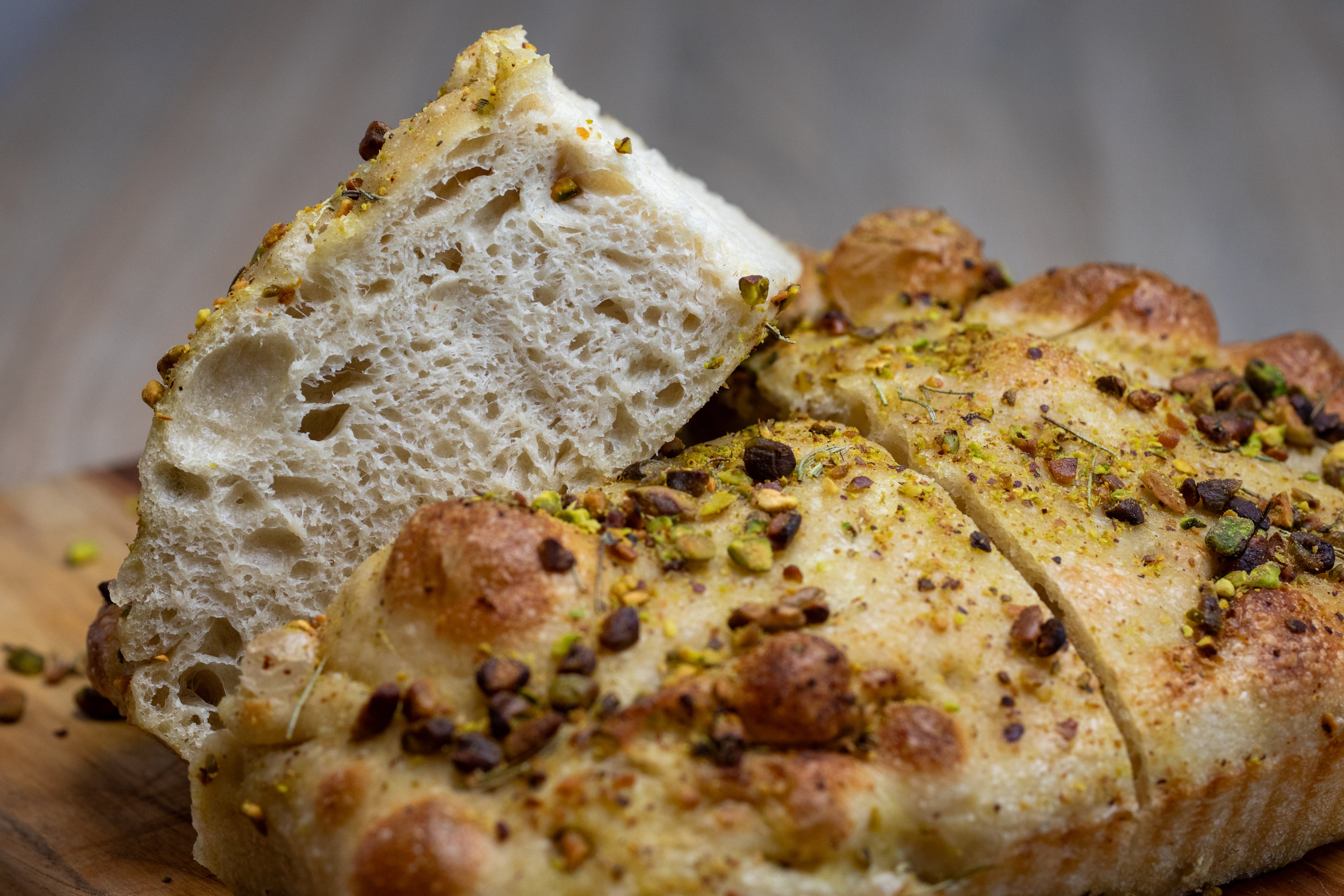 Focaccia Pistacho Romero (Porción)