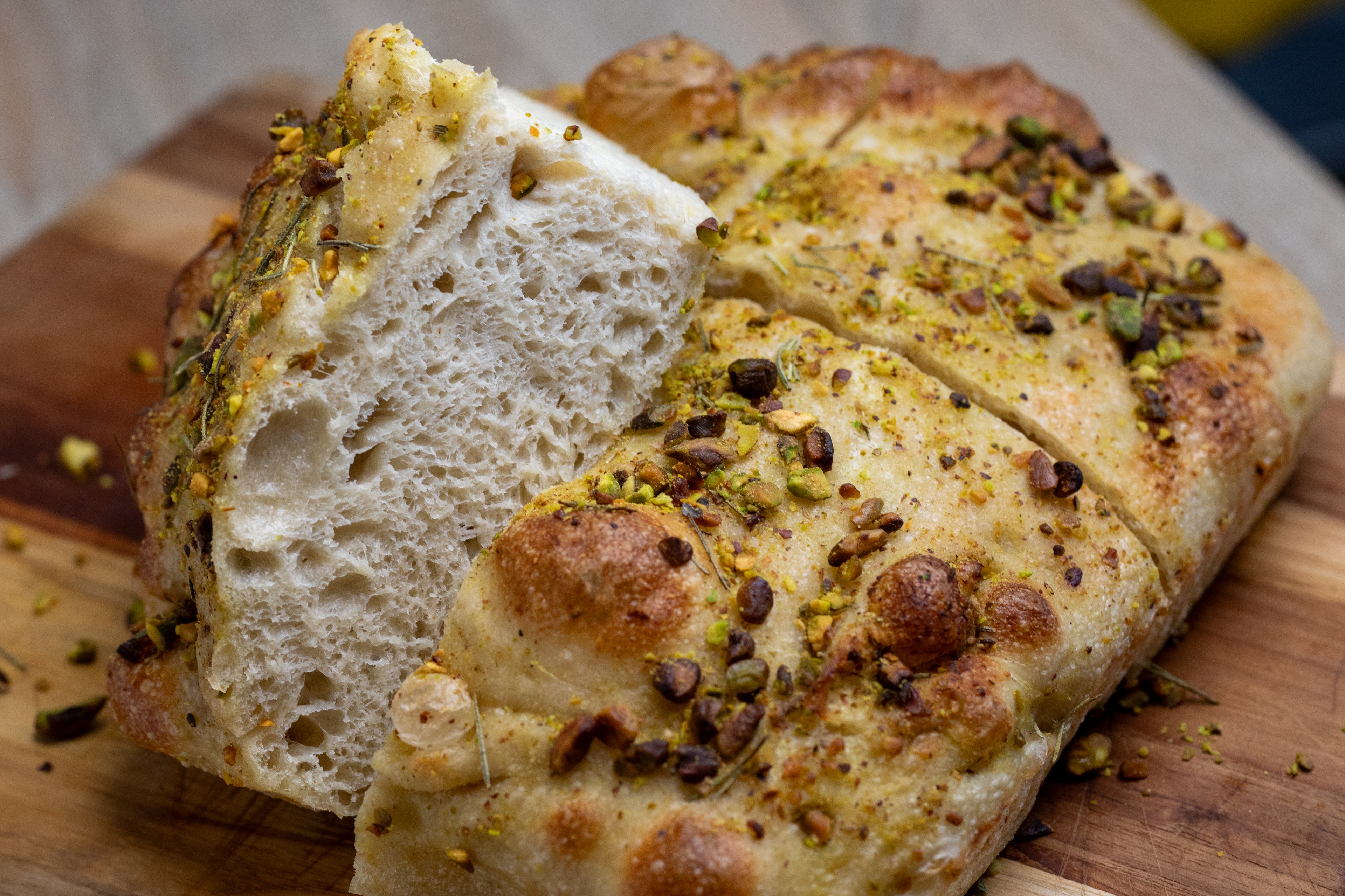 Focaccia Pistacho Romero (Porción)